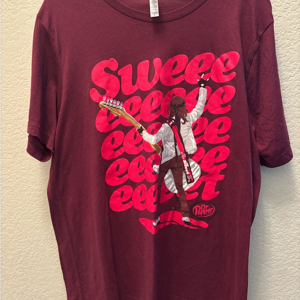 Dr Pepper Maroon Graphic Tee - Short Sleeve